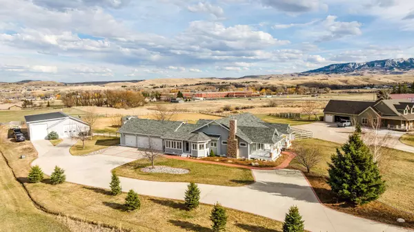 11 Valley RD, Sheridan, WY 82801
