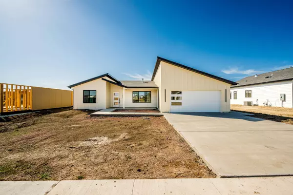 1454 Stoneridge DR, Ranchester, WY 82839