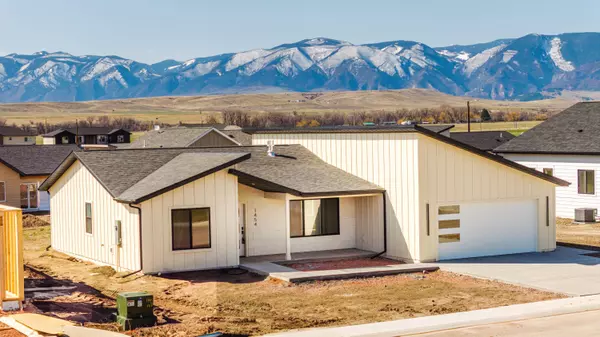 1454 Stoneridge DR, Ranchester, WY 82839