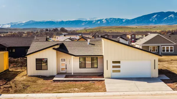 1454 Stoneridge DR, Ranchester, WY 82839