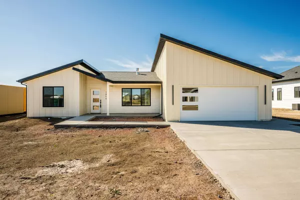 1454 Stoneridge DR, Ranchester, WY 82839