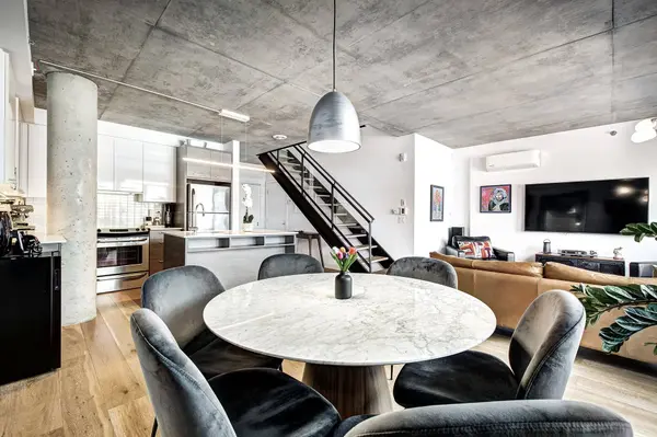 1010 Rue William #705, Montréal (le Sud-ouest), QC H3C0K8