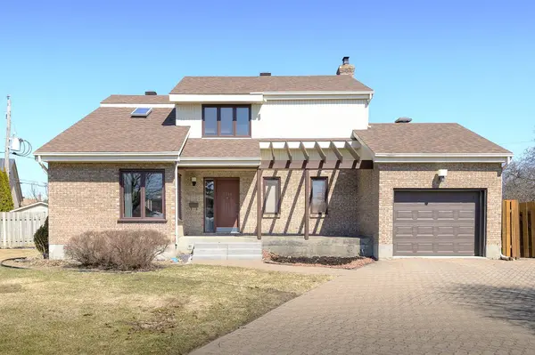 1084 Rue Le Gardeur, Dorval, QC H9S5N6