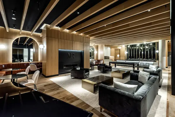101 Rue Peel #2355, Montréal (le Sud-ouest), QC H3C0Y1