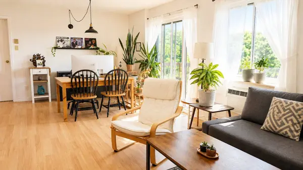 1605 Rue Louis-Carrier #506, Montréal (ahuntsic-cartierville), QC H4N2Z7