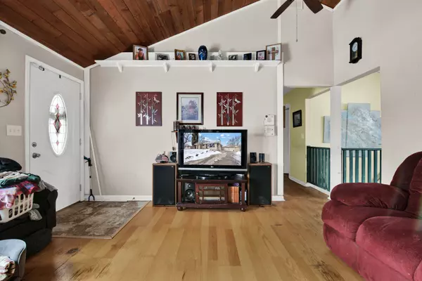 Waukesha, WI 53189-7662,232 Richard St