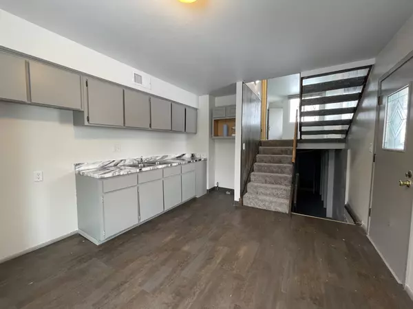 Milwaukee, WI 53224-7146,8867 N 95th St #A