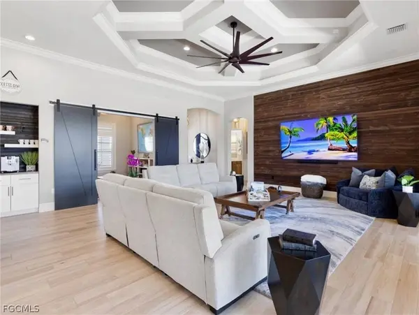 4226 SE 6th Pl, Cape Coral, FL 33904-5304