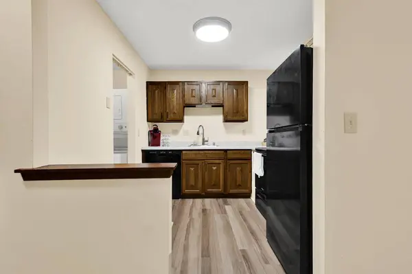 8643 N Servite DRIVE #115, Milwaukee, WI 53223