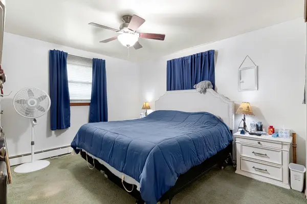 1173 Canterbury Rd, Green Bay, WI 54304-4149