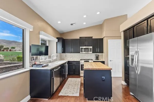 64222 Doral Dr, Desert Hot Springs, CA 92240-1135