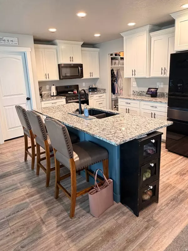 2168 S 3940 W, Taylor, UT 84401