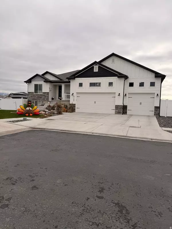 2168 S 3940 W, Taylor, UT 84401