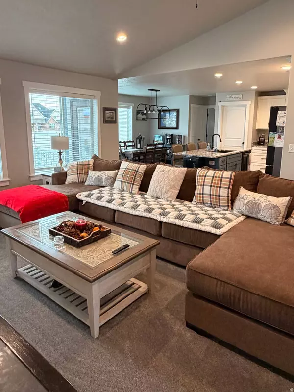 2168 S 3940 W, Taylor, UT 84401