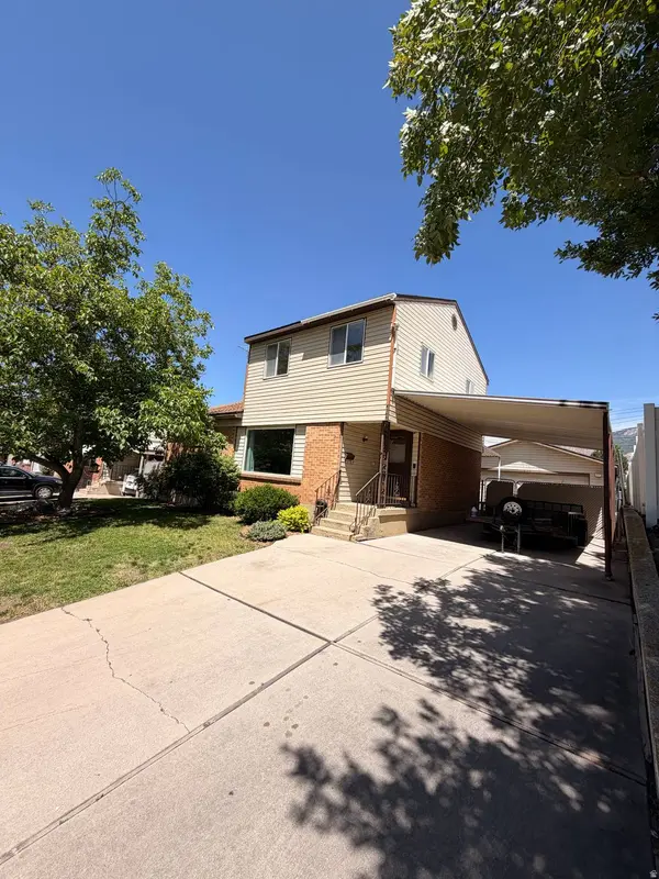 4368 S 225 E, Washington Terrace, UT 84405
