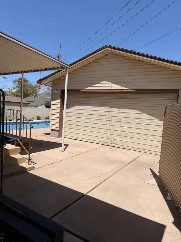 4368 S 225 E, Washington Terrace, UT 84405