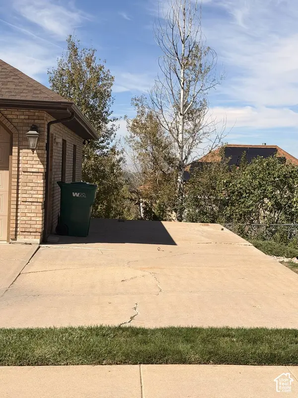 1179 N 3150 E, Layton, UT 84040