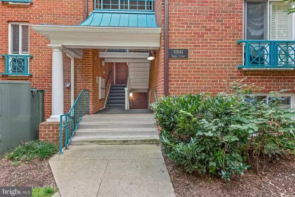 11841 SHIRE CT #2C, Reston, VA 20191