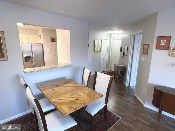 20588 CORNSTALK TER #202, Ashburn, VA 20147