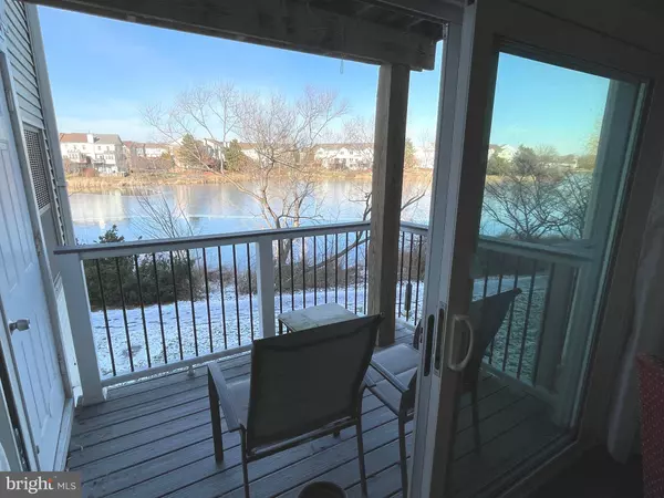 20588 CORNSTALK TER #202, Ashburn, VA 20147