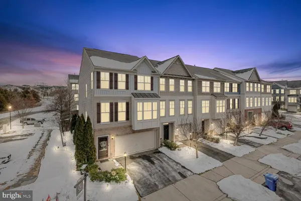 22166 NAPIER TER, Broadlands, VA 20148