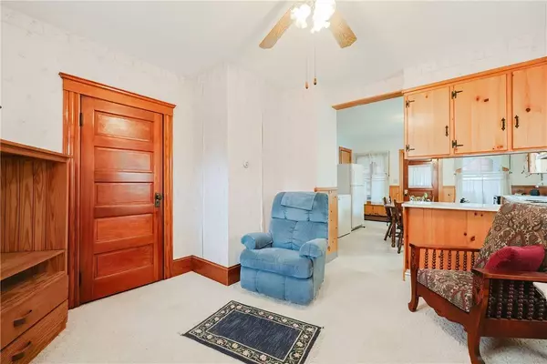 81 Remington AVE, Burrillville, RI 02858