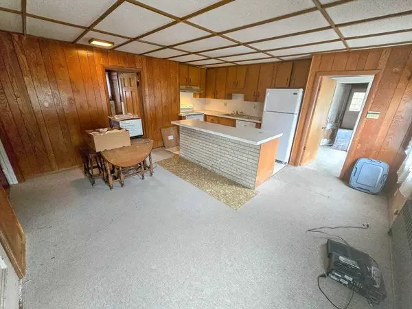 67 Lower Gore Rd, Webster, MA 01570