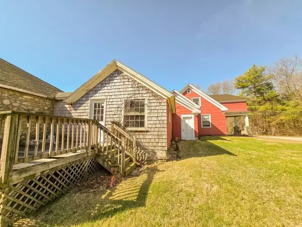 67 Lower Gore Rd, Webster, MA 01570