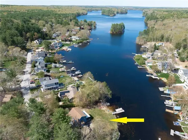 79 Lake DR, Glocester, RI 02814