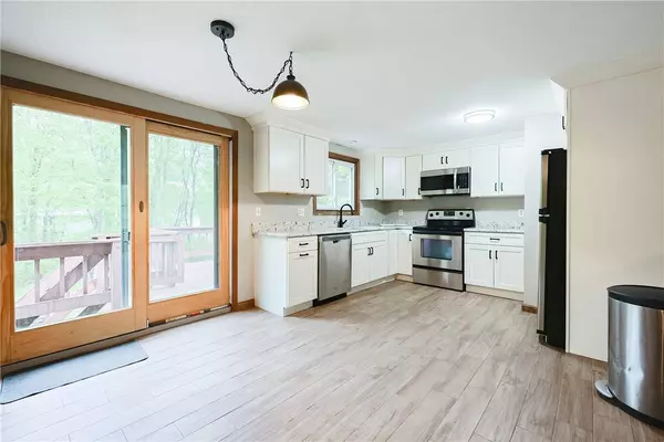 274 Courthouse LN, Burrillville, RI 02859