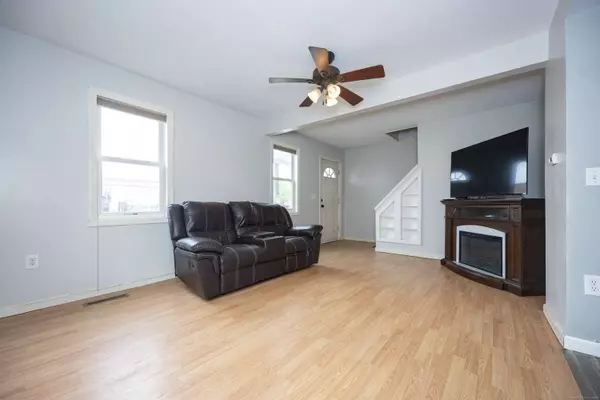 32 High Street, Killingly, CT 06239