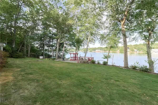 460 Camp Dixie RD, Burrillville, RI 02859