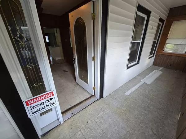 71 Alvarado Ave, Worcester, MA 01604