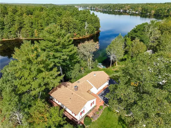 325 Lake DR, Glocester, RI 02814