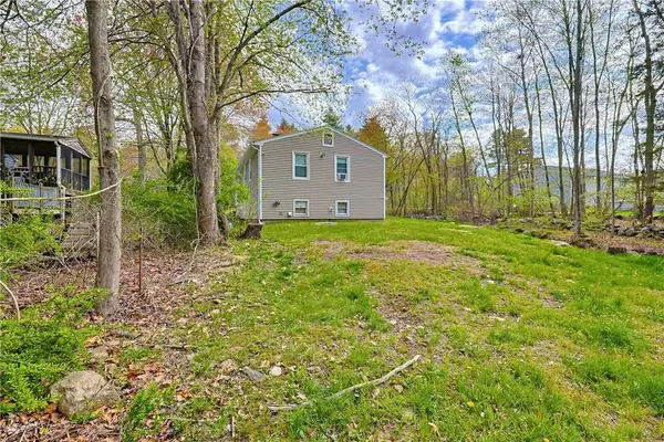 425 Main ST, Burrillville, RI 02859