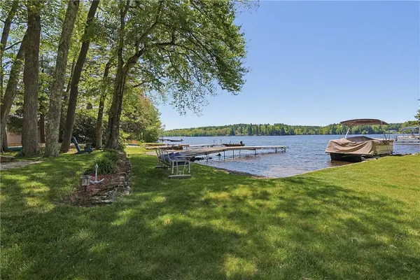 12 Lesieur LN, Burrillville, RI 02859