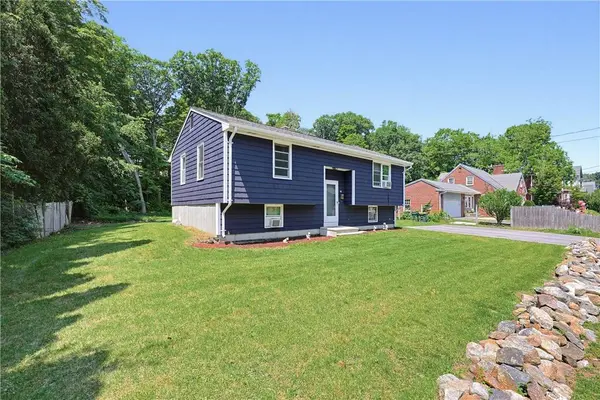 48 Church ST, Burrillville, RI 02859