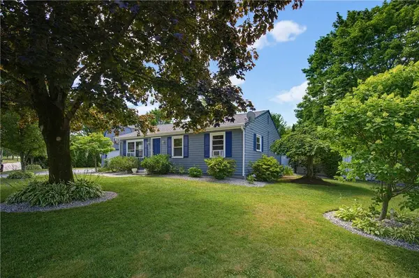 178 Halsey RD, Woonsocket, RI 02895