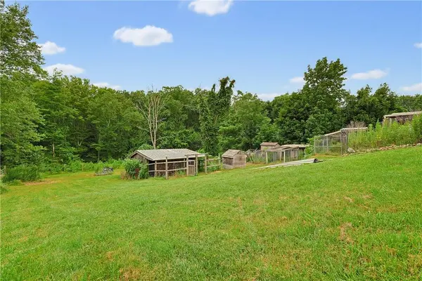 12 Mill RD, Richmond, RI 02832