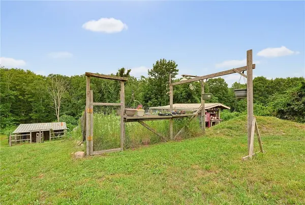 12 Mill RD, Richmond, RI 02832