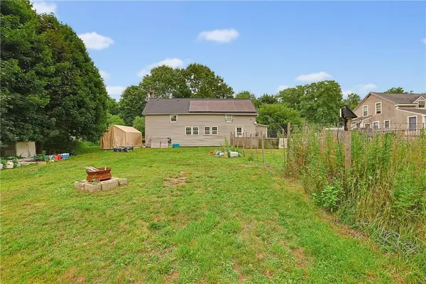 12 Mill RD, Richmond, RI 02832