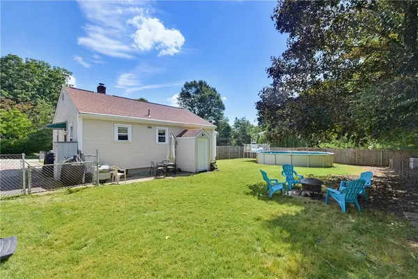 63 Taft ST, Coventry, RI 02816