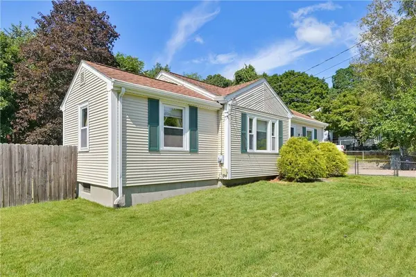 63 Taft ST, Coventry, RI 02816