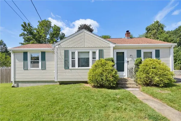 63 Taft ST, Coventry, RI 02816