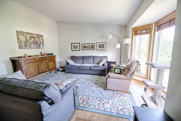 14 Mt Brazeau RD W, Lethbridge, AB T1K 6L6