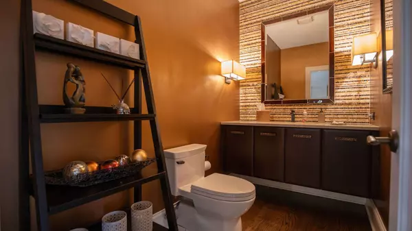 1311 Wendy DR, Northbrook, IL 60062