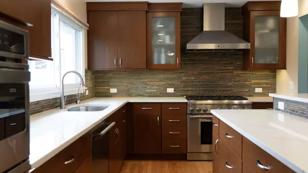 1462 Hemlock Knoll TER, Northbrook, IL 60062