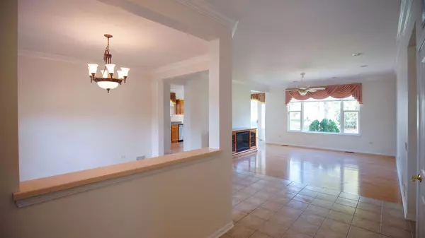 12298 Winding Creek LOOP, Huntley, IL 60142