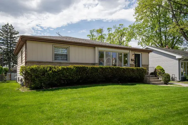 510 N Fairview AVE, Mount Prospect, IL 60056
