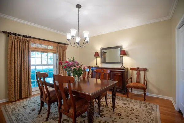 2307 Catherine ST, Northbrook, IL 60062